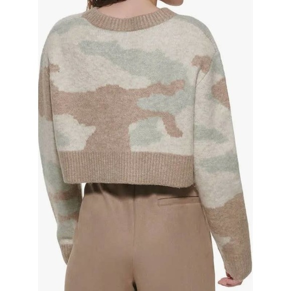 Women's DNKY Camo Camo Pullover Boxy Cropped Sweater Size XL - Picture 9 of 11